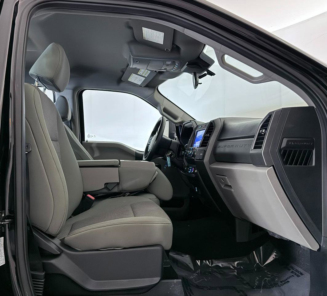 Used 2020 Ford F350 XL w/ STX Appearance Package AWD/4WD image 24