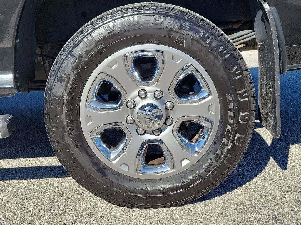 Used 2013 RAM 3500 Laramie Longhorn image 6