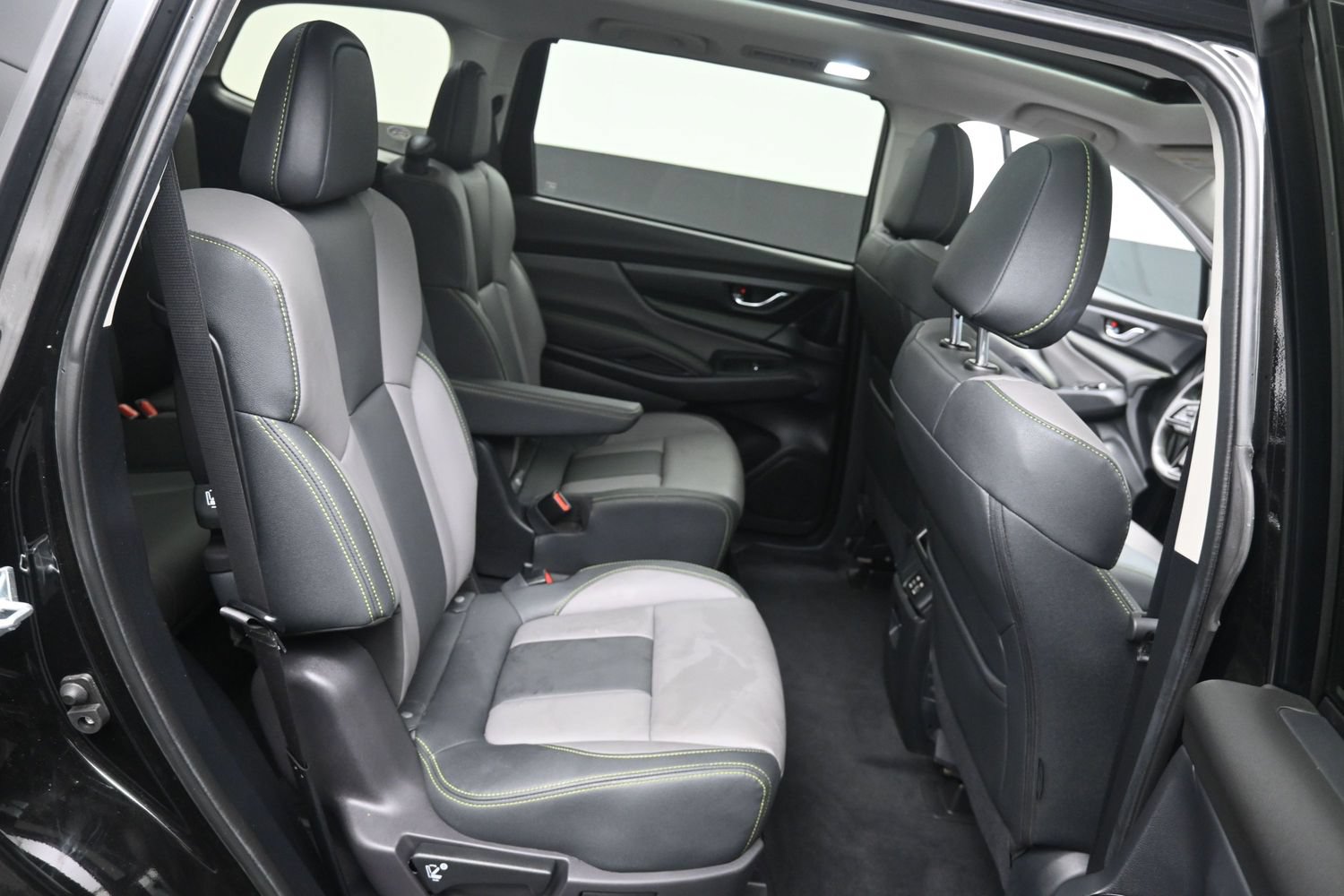 Used 2023 Subaru Ascent Onyx Edition AWD/4WD image 40