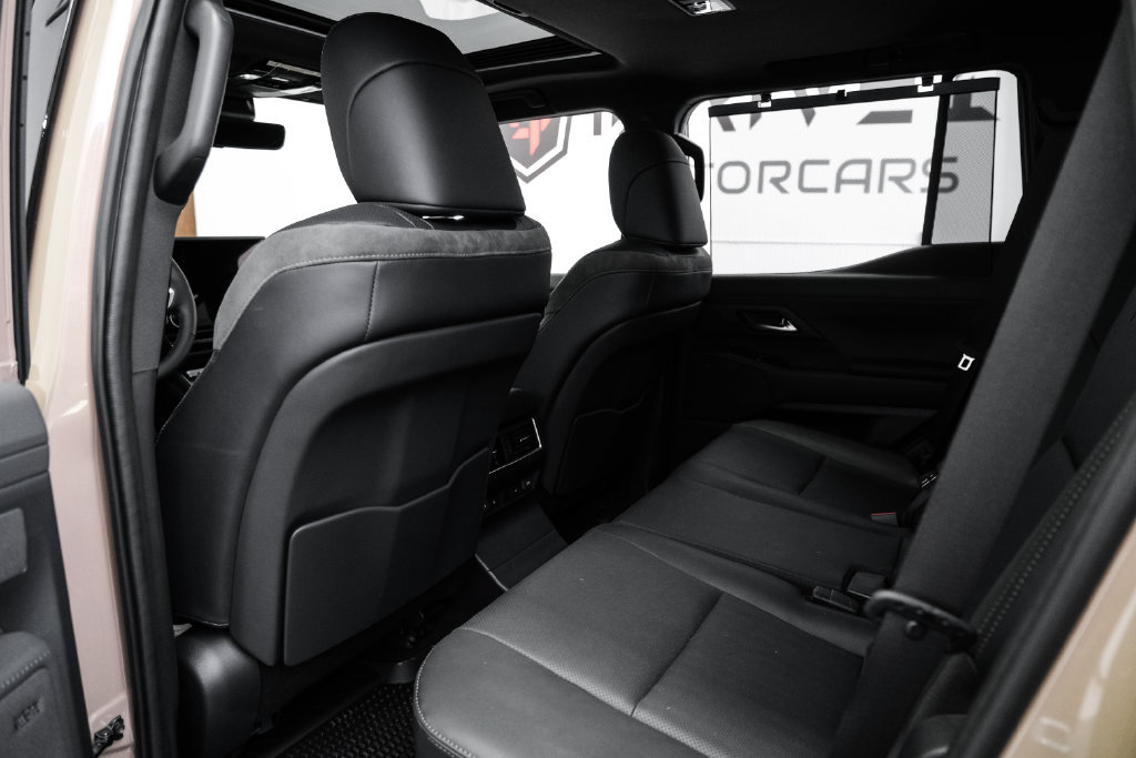 Used 2026 Lexus GX 550 AWD/4WD image 40