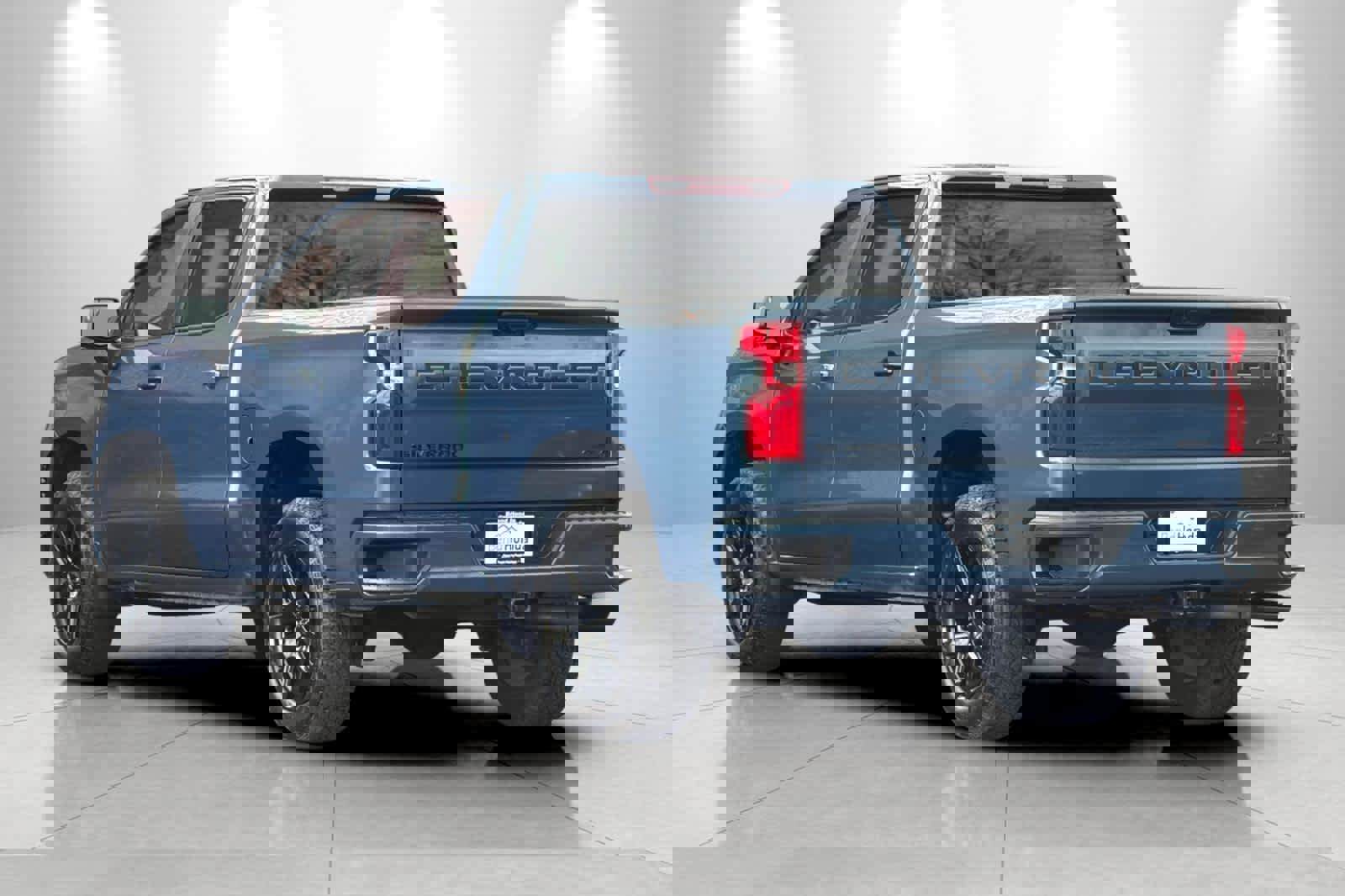 Used 2024 Chevrolet Silverado 1500 RST w/ LPO, Dark Essentials Package image 6