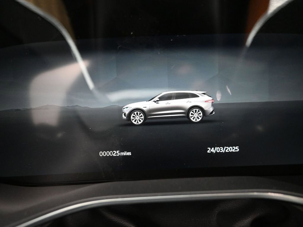 New 2026 Jaguar F-PACE R-Dynamic S image 23