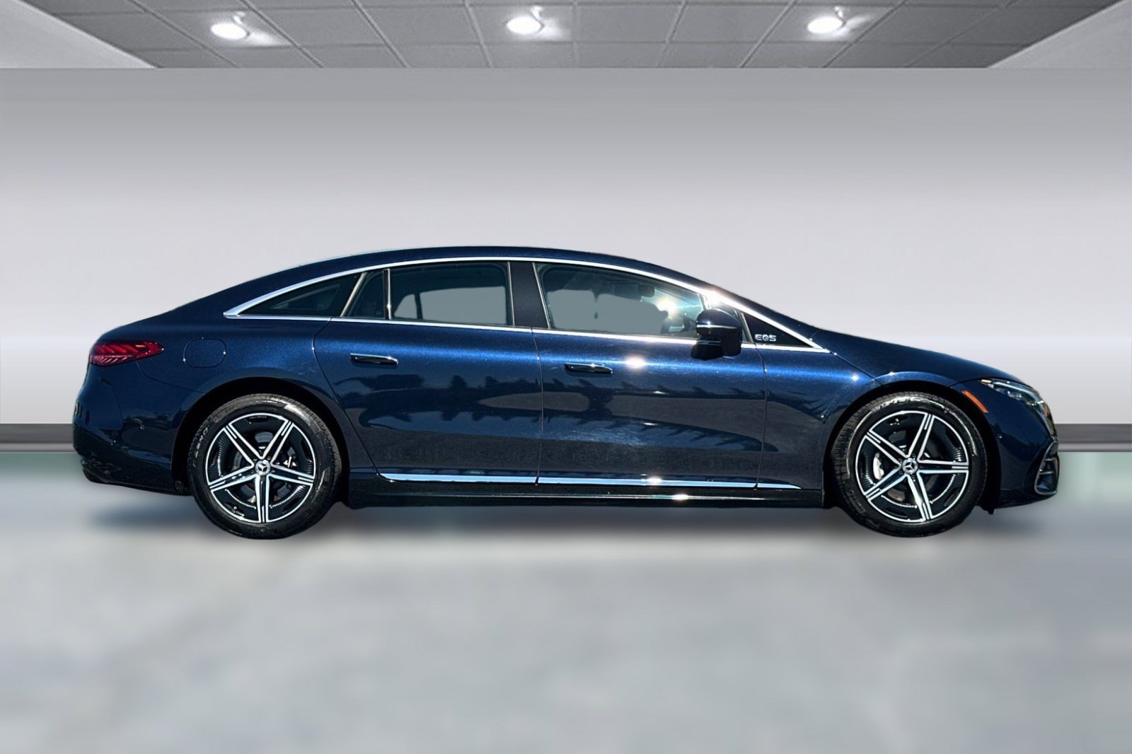 Certified 2023 Mercedes-Benz EQS 450+ 4MATIC Sedan image 6