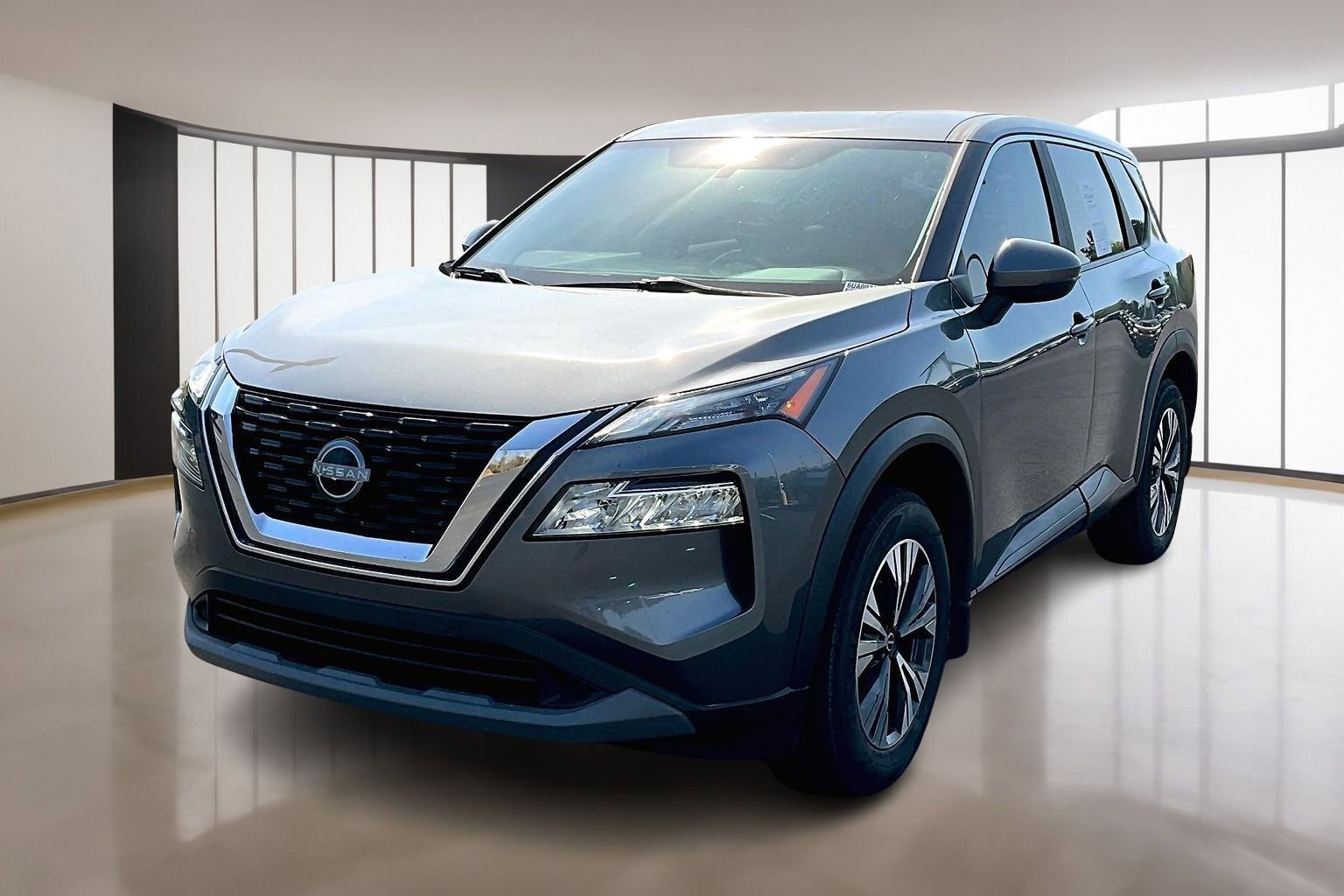 Used 2023 Nissan Rogue SV image 3
