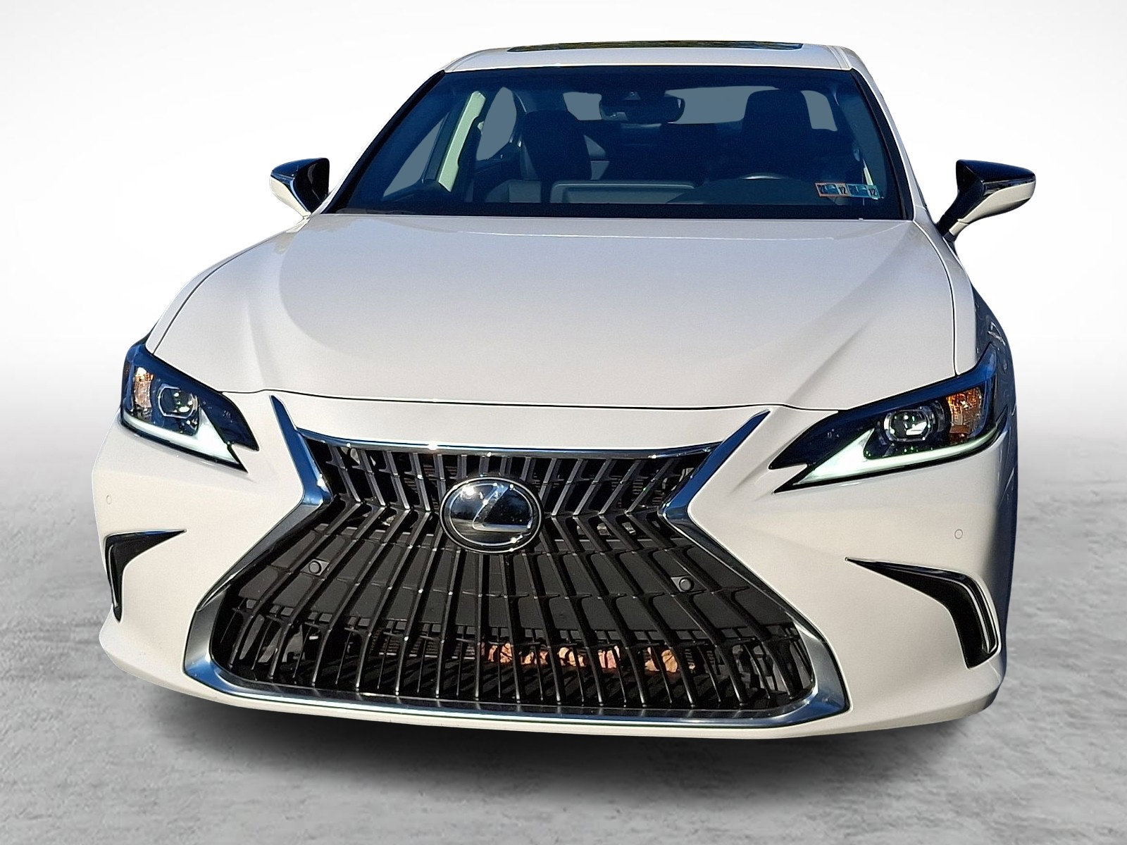 Certified 2023 Lexus ES 350 Standard image 2