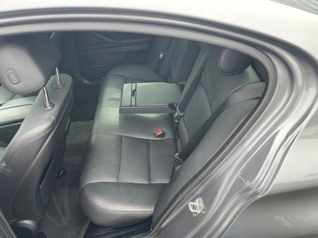 Used 2016 BMW 535i Sedan RWD image 5
