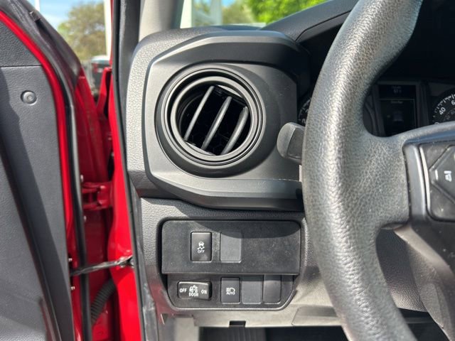 Used 2022 Toyota Tacoma SR image 29
