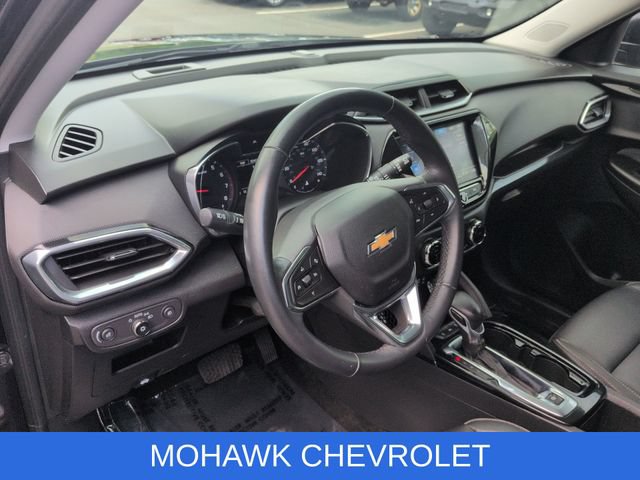 Certified 2021 Chevrolet TrailBlazer LT w/ Sun and Liftgate Package AWD/4WD image 10