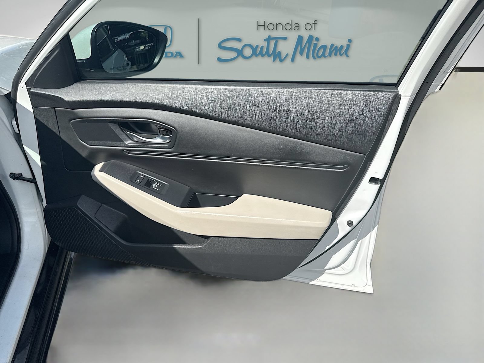 Used 2023 Honda Accord EX-L image 33