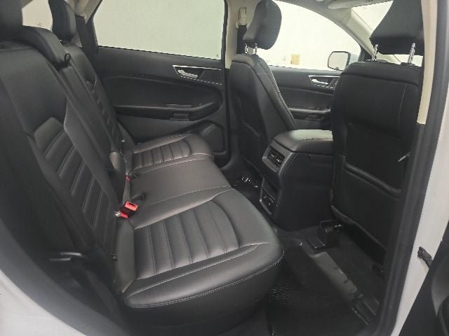 Used 2023 Ford Edge SEL w/ Convenience Package AWD/4WD image 6