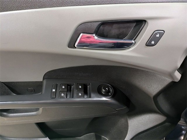 Used 2016 Chevrolet Sonic LT image 14