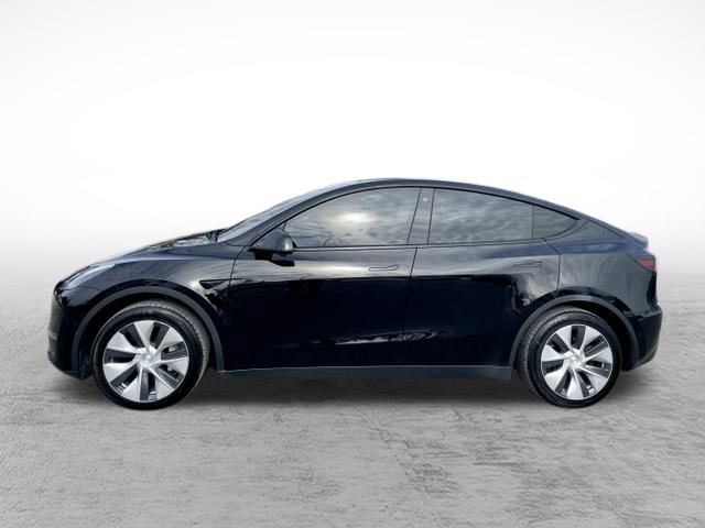 Used 2021 Tesla Model Y Long Range image 8