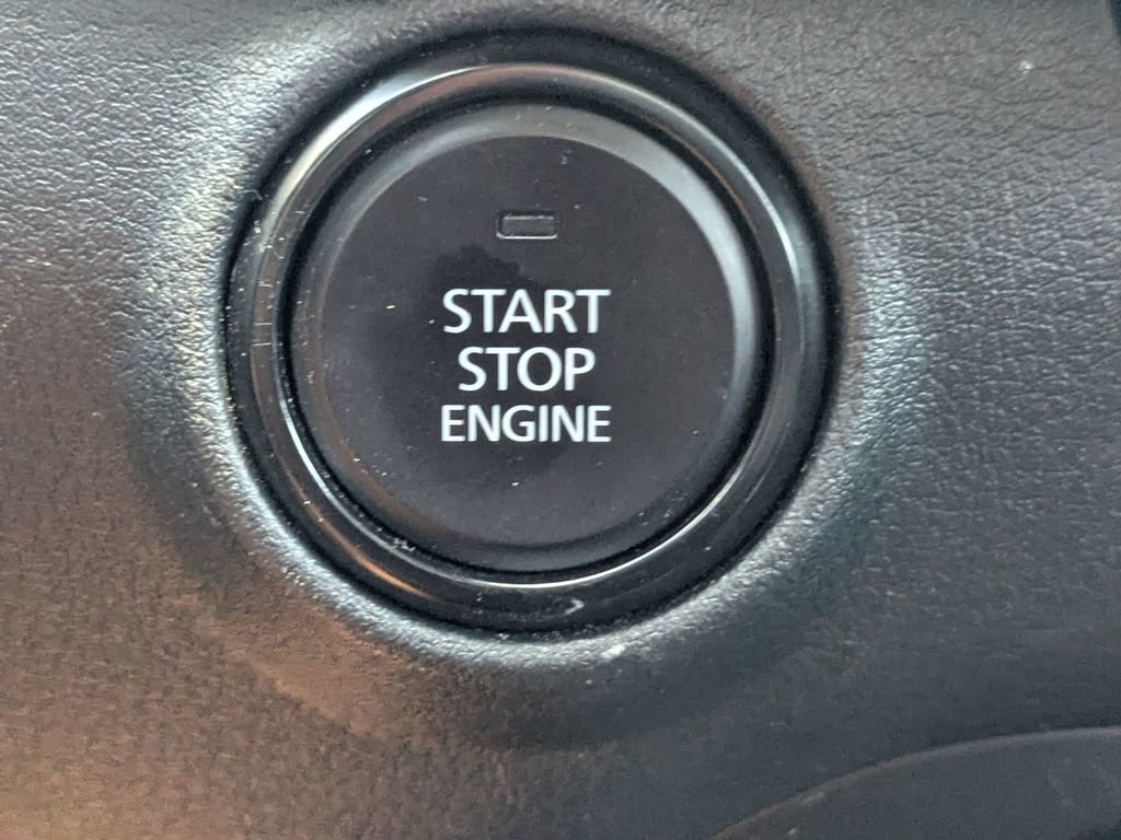 Used 2024 MAZDA MAZDA3 s FWD image 27