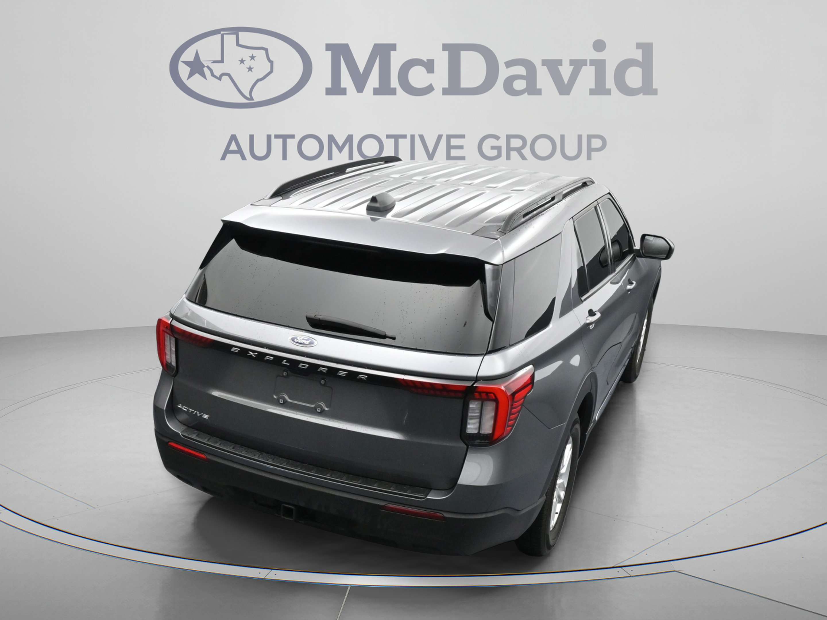 Used 2025 Ford Explorer Active RWD image 39