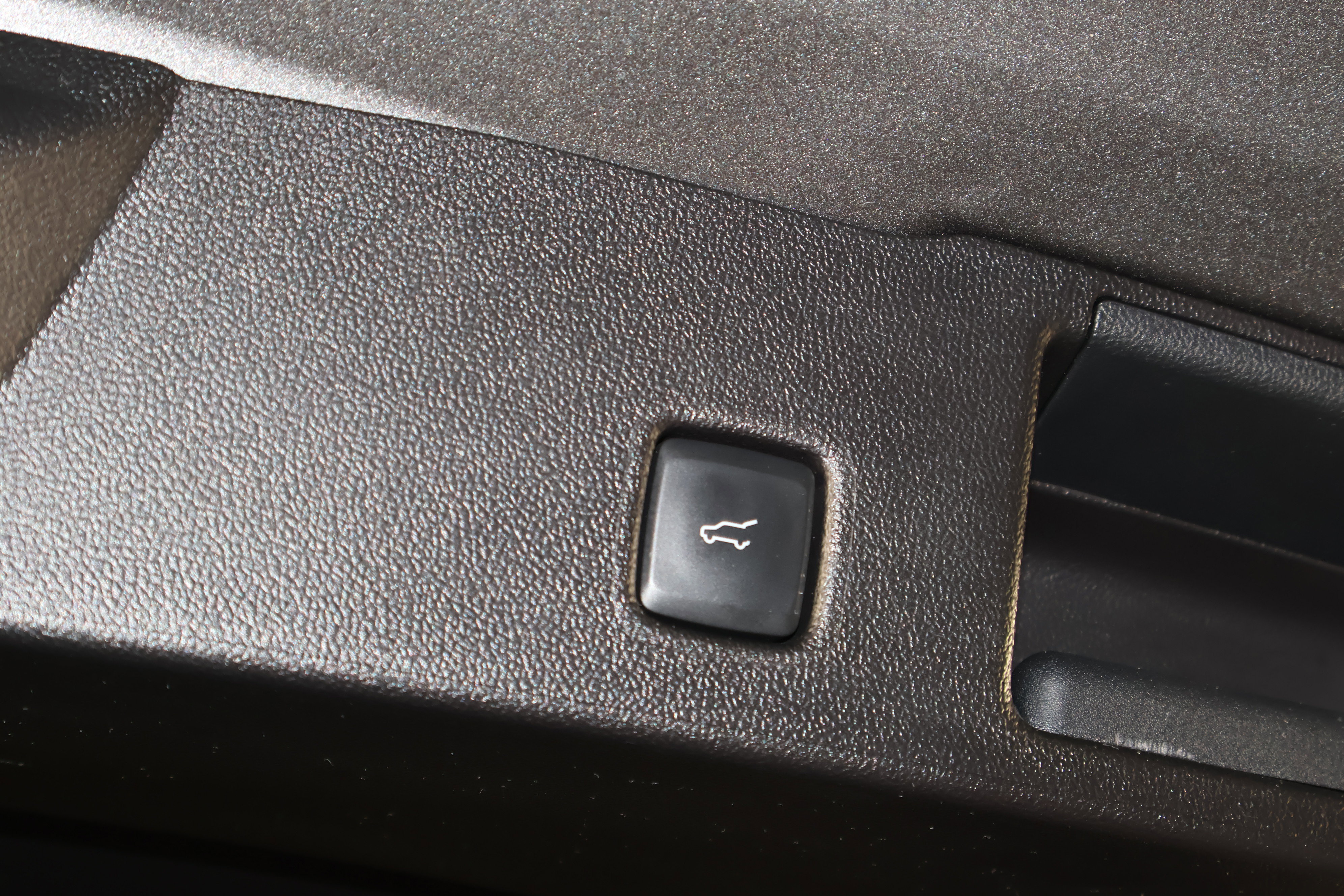 Used 2025 Ford Escape ST-Line Select image 50