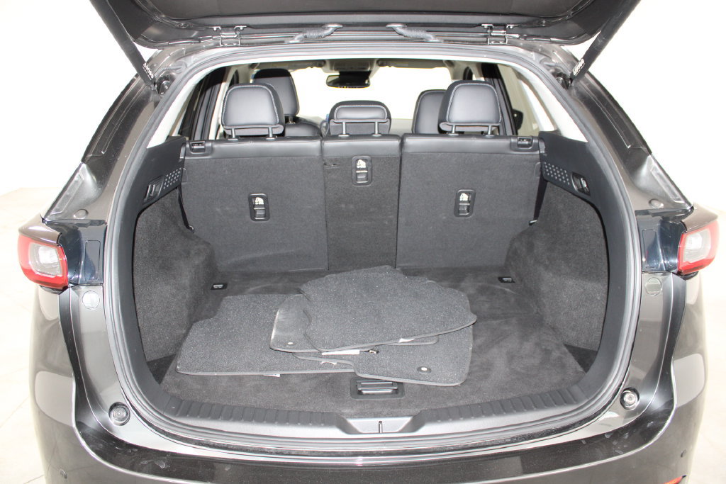 Used 2025 MAZDA CX-5 AWD 2.5 S w/ Premium Plus Pkg image 14