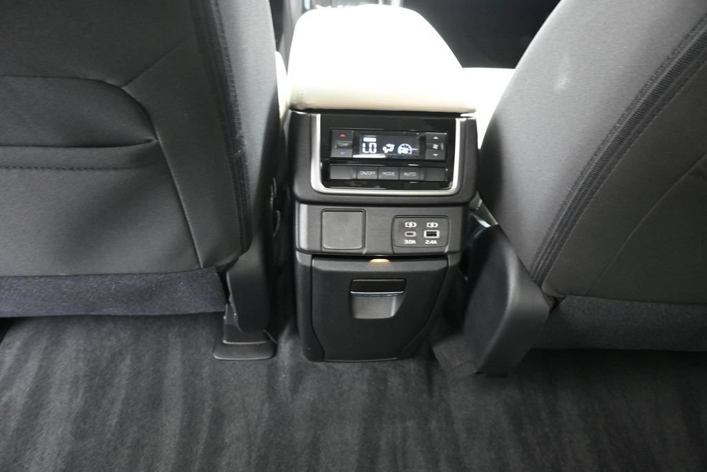 Certified 2025 Subaru Ascent Premium w/ Premium Package AWD/4WD image 19