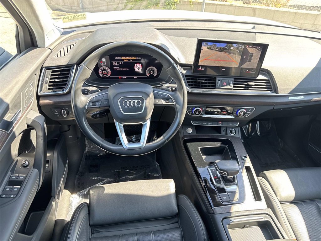 Used 2022 Audi Q5 2.0T Premium Plus w/ Premium Plus Package image 11