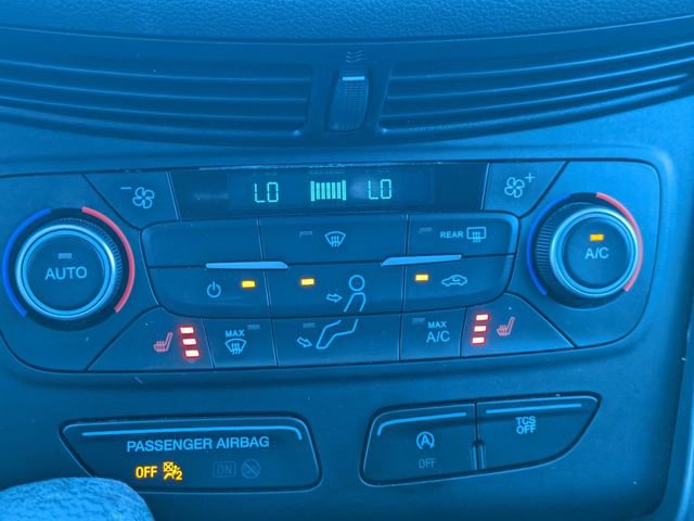 Used 2018 Ford Escape SE w/ SE Sync 3 Package FWD image 26