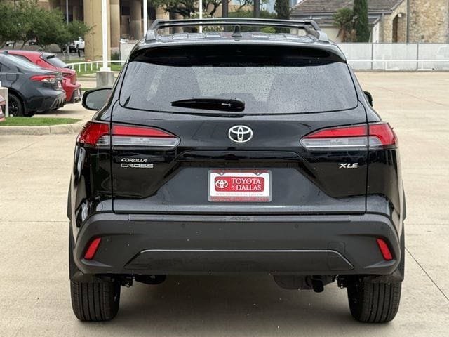 New 2026 Toyota Corolla Cross XLE w/ Convenience Package FWD image 5