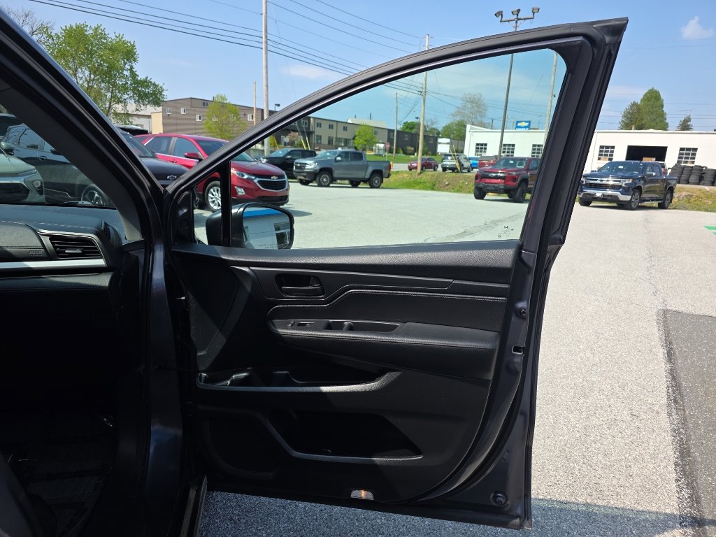 Used 2023 Honda Odyssey EX-L image 32