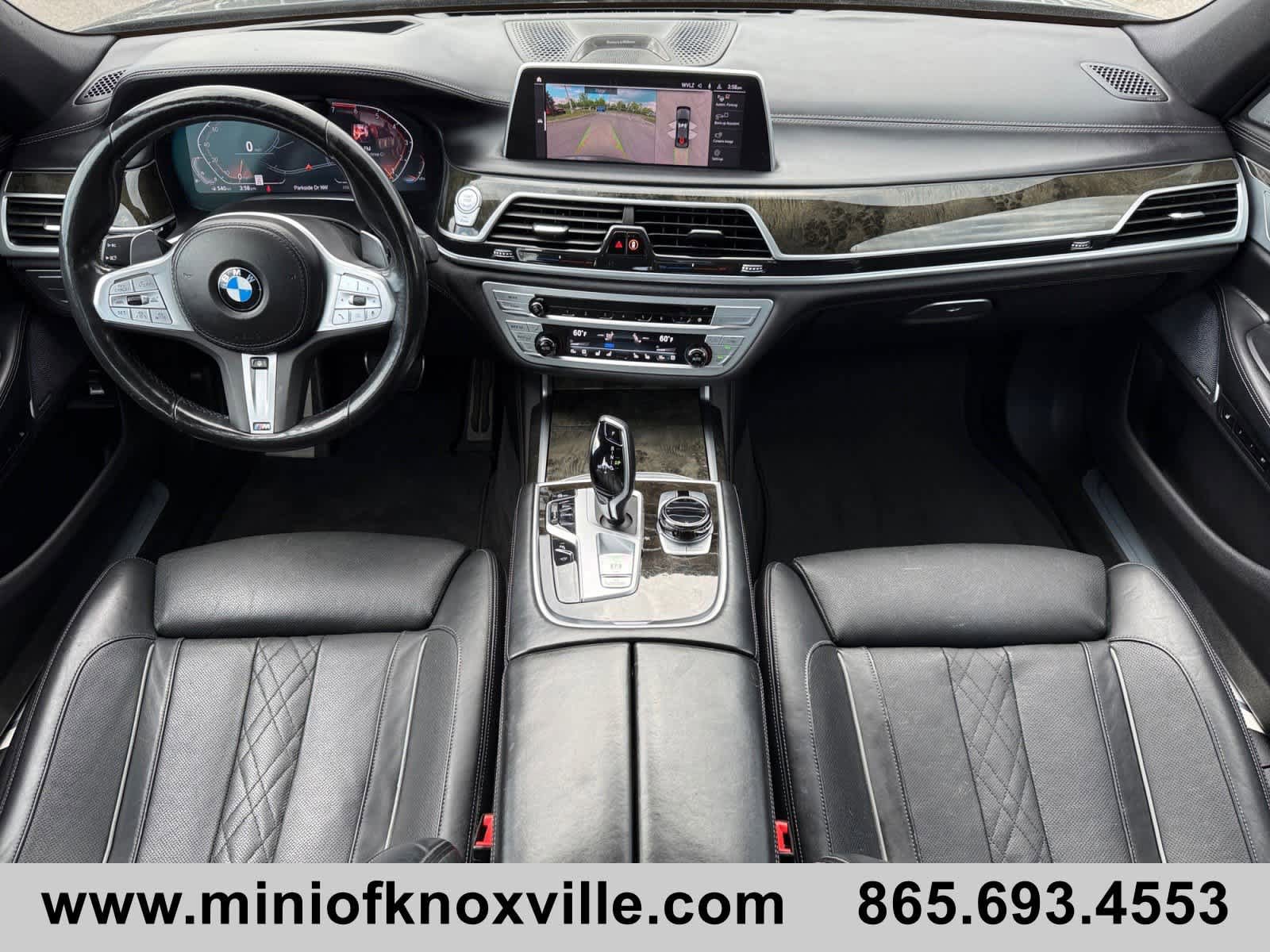 Used 2022 BMW 750i xDrive w/ Executive Package AWD/4WD image 21