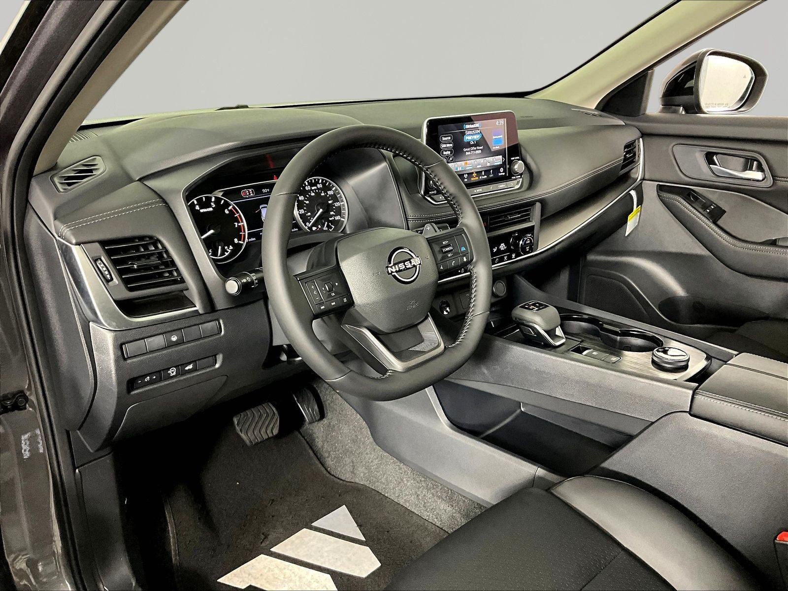 New 2026 Nissan Rogue Dark Armor AWD/4WD image 16