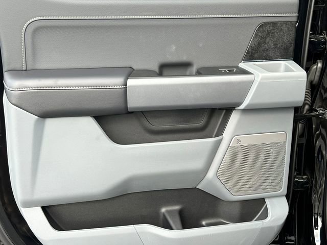 New 2025 Ford F150 Lightning Flash AWD/4WD image 39