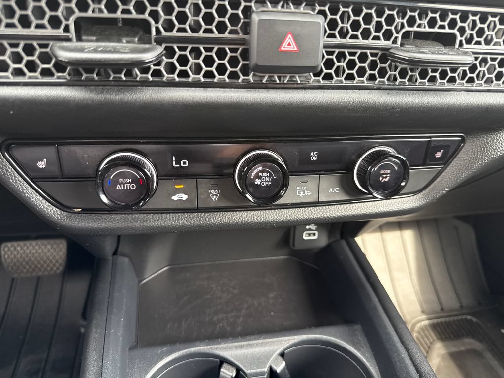 Certified 2024 Honda HR-V Sport image 31