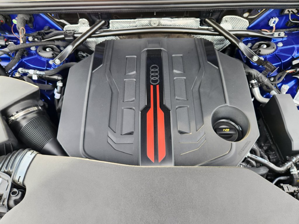 New 2026 Audi SQ5 Prestige AWD/4WD image 35