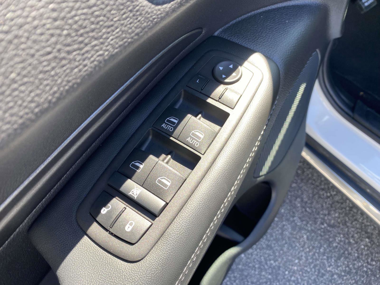 Certified 2024 Dodge Durango SXT image 15