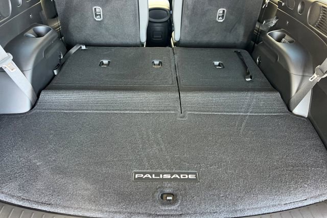 New 2026 Hyundai Palisade SEL FWD image 16