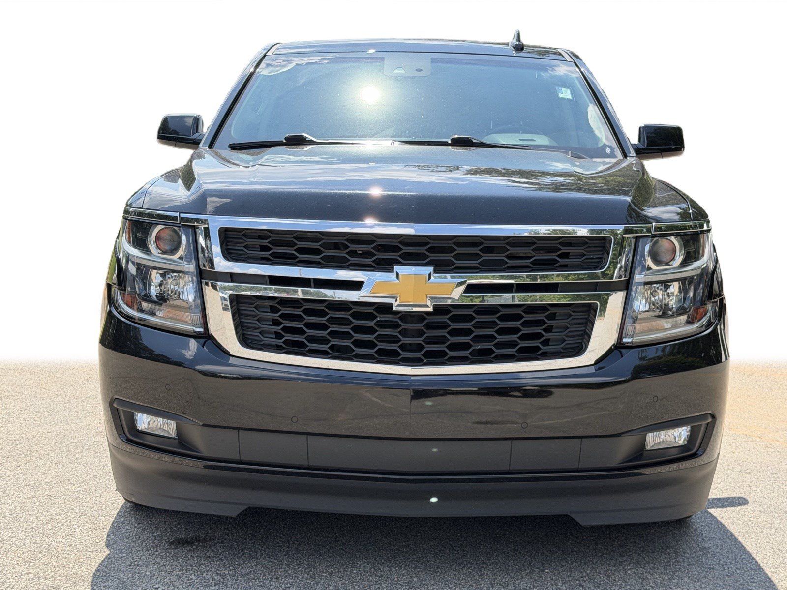 Used 2018 Chevrolet Tahoe LT w/ Luxury Package RWD image 30