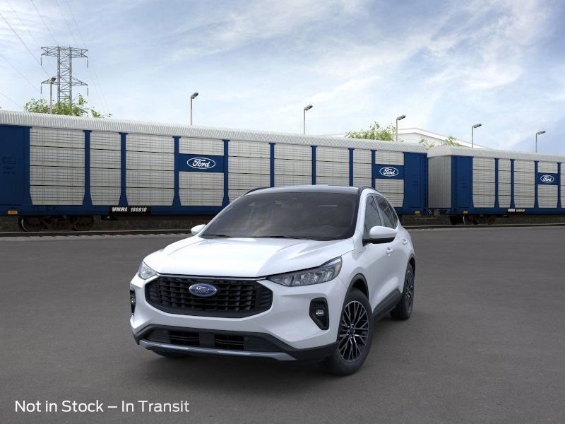 New 2025 Ford Escape SE w/ Class II Trailer Tow Package image 2
