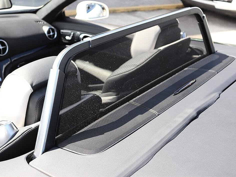 Used 2015 Mercedes-Benz SL 550 image 26