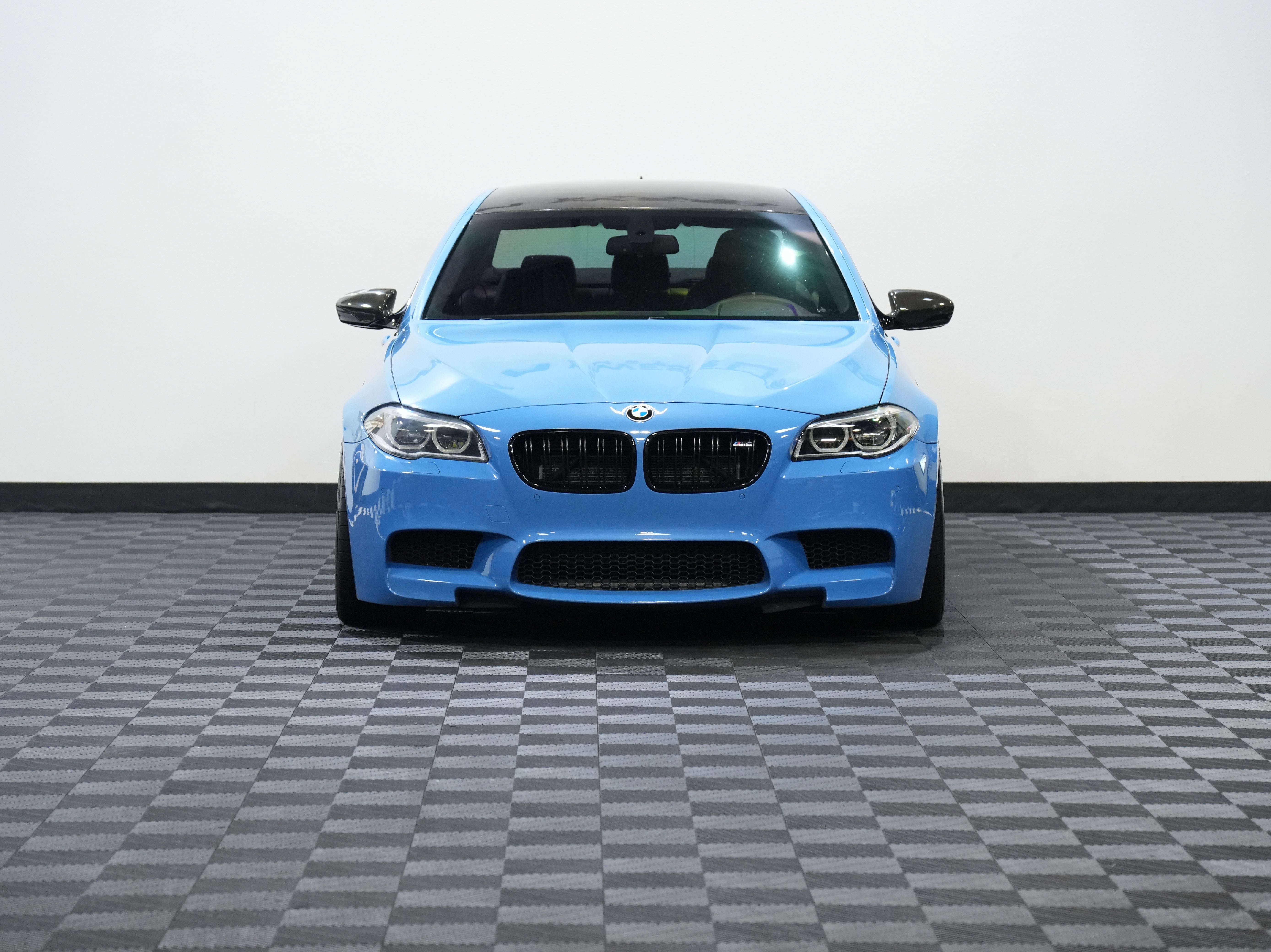 Used 2013 BMW M5 image 4