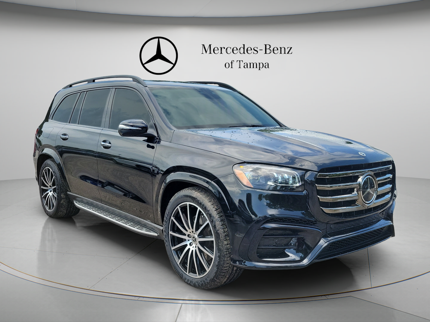 Certified 2025 Mercedes-Benz GLS 580 4MATIC image 4