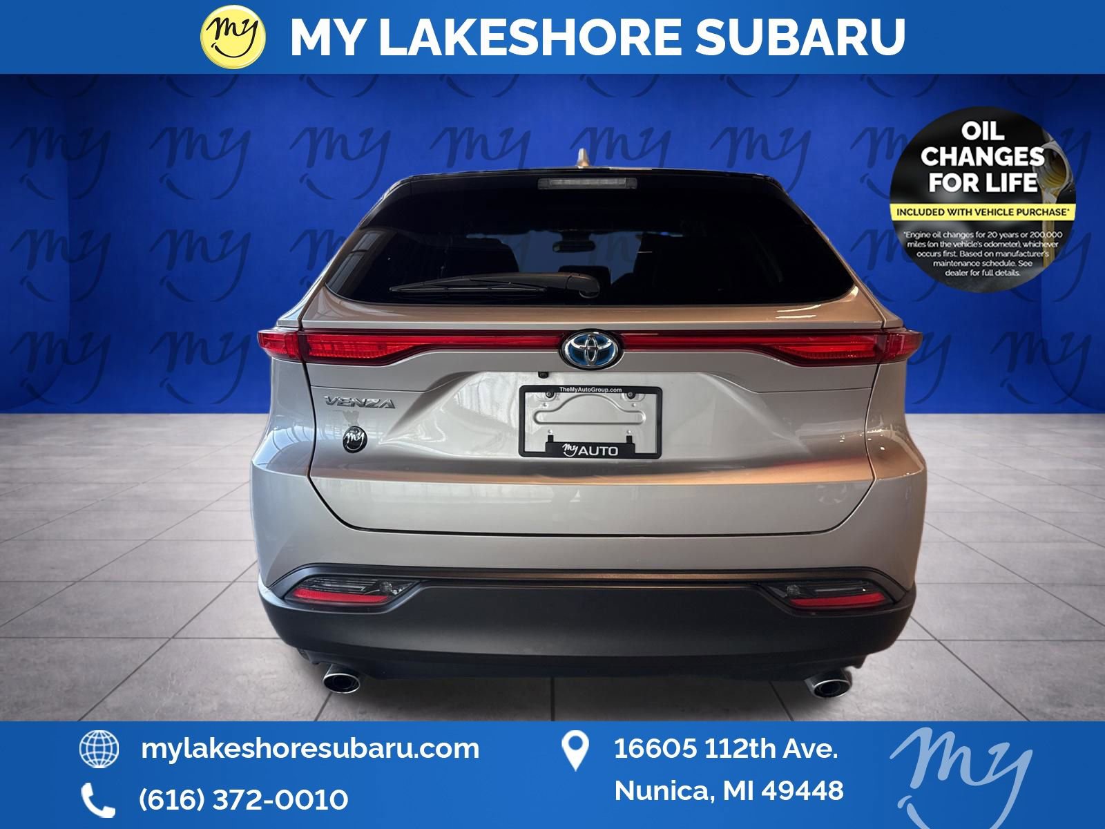 Used 2023 Toyota Venza LE image 6