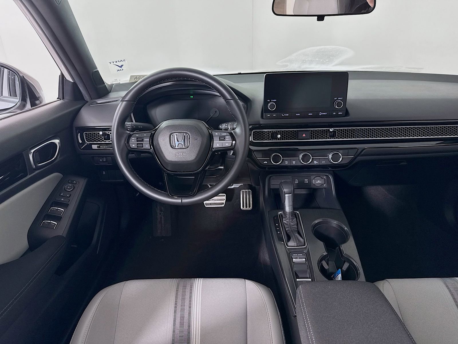 Used 2025 Honda Civic Sport image 19