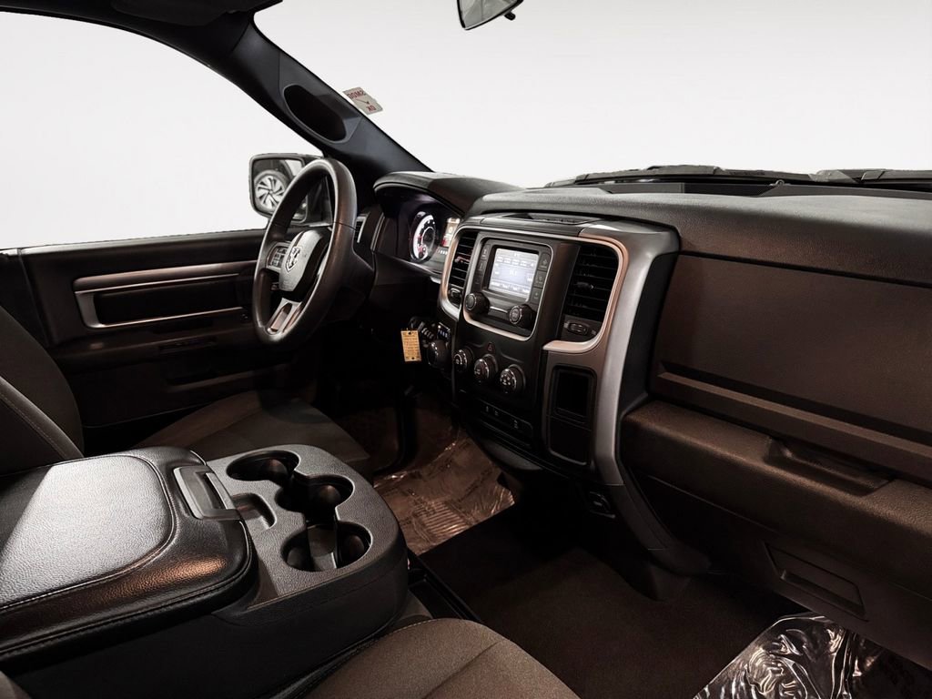 Used 2024 RAM 1500 Classic Warlock image 9