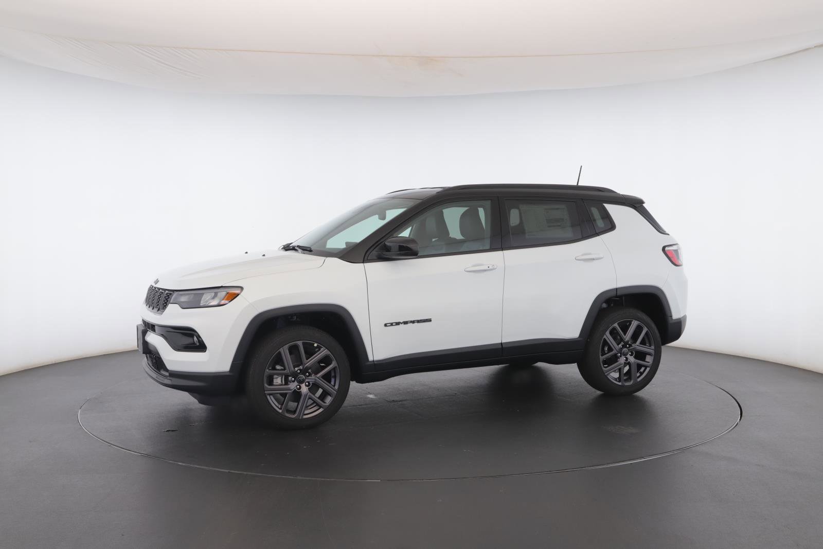 New 2026 Jeep Compass Limited image 41