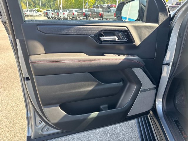 New 2026 GMC Yukon AT4 Ultimate AWD/4WD image 26