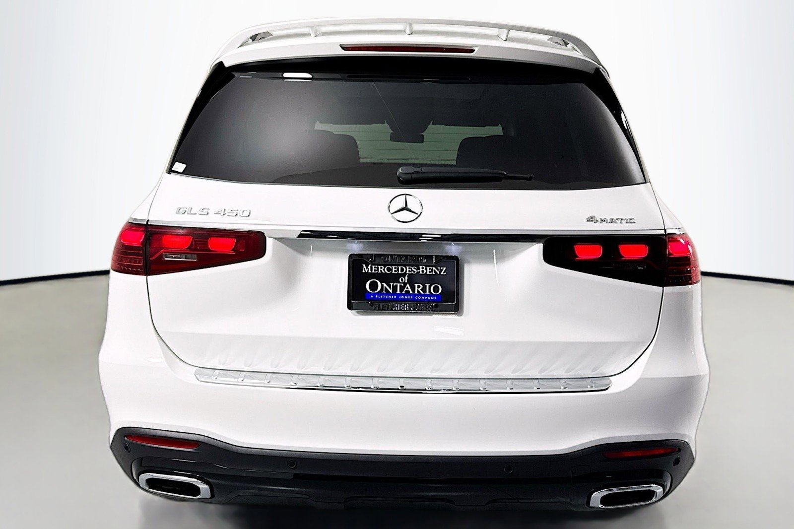 New 2026 Mercedes-Benz GLS 450 4MATIC image 3