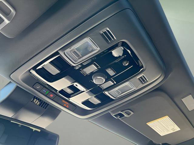 New 2026 GMC Yukon AT4 AWD/4WD image 23