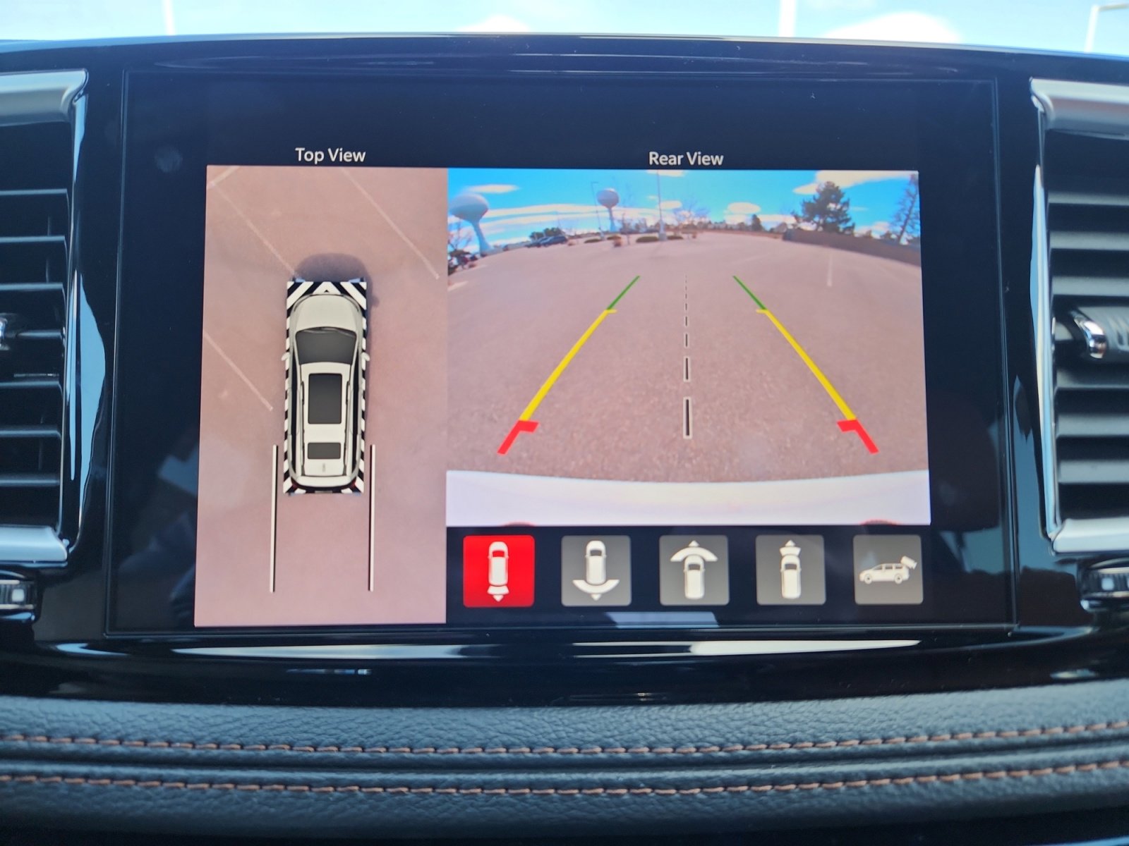 New 2026 Chrysler Pacifica Pinnacle image 30