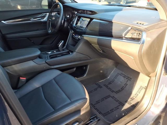 Certified 2024 Cadillac XT6 Sport w/ Technology Package AWD/4WD image 25