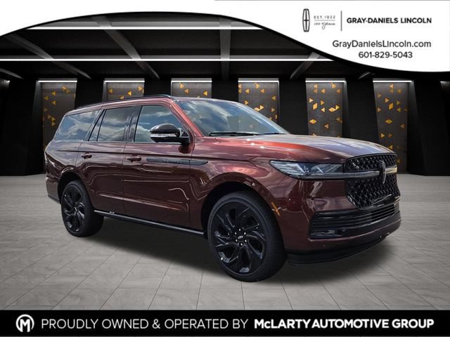 New 2027 Lincoln Navigator Reserve w/ Jet Appearance Package