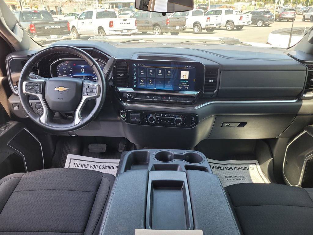 Used 2024 Chevrolet Silverado 2500 LT AWD/4WD image 15