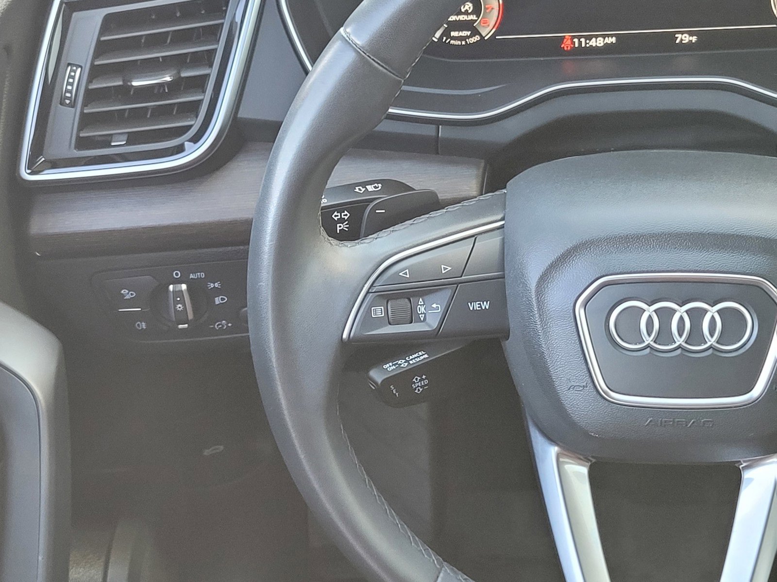 Used 2022 Audi Q5 2.0T Premium Plus w/ Premium Plus Package image 11