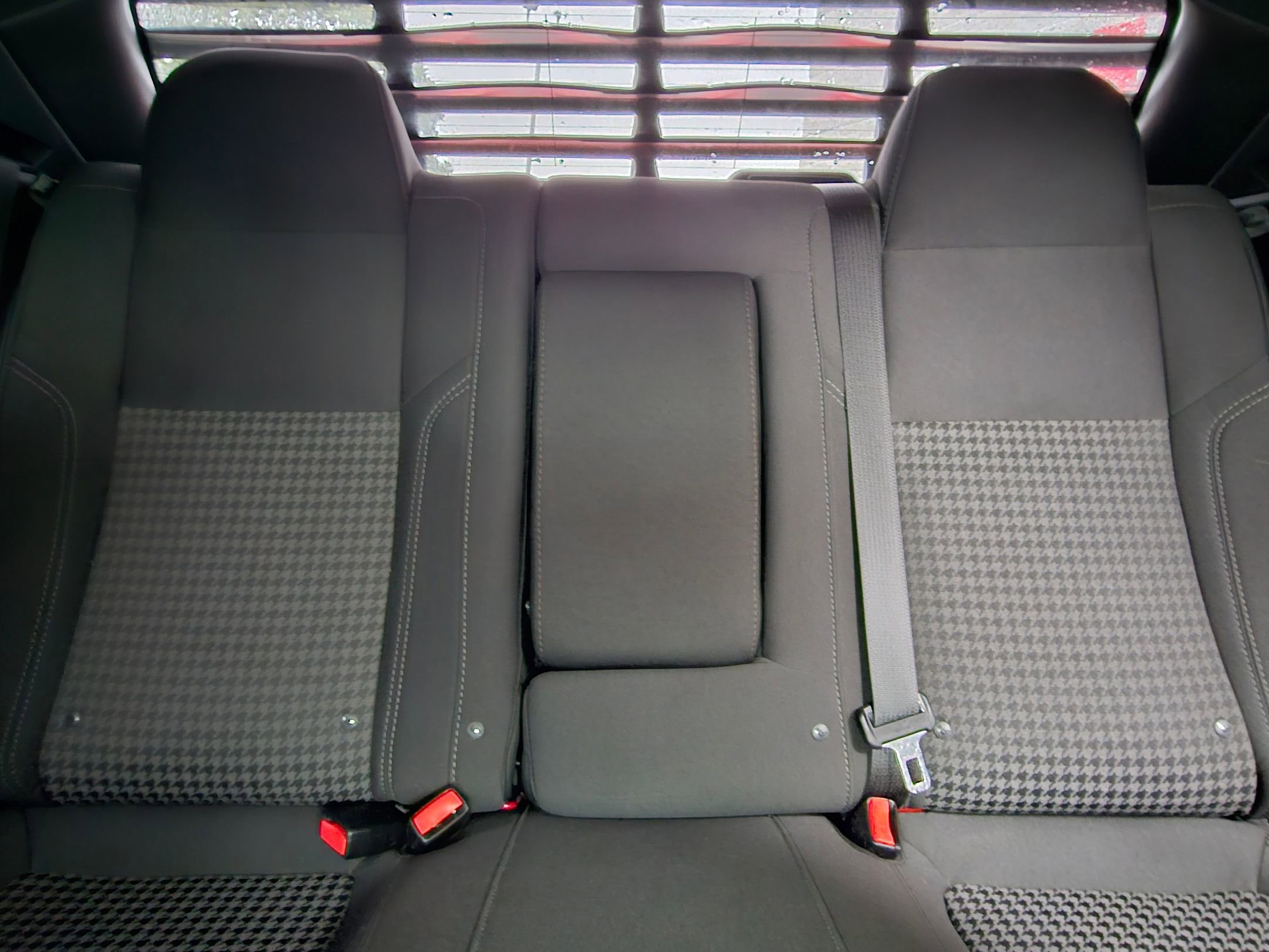 Used 2015 Dodge Challenger R/T w/ Quick Order Package 22B R/T image 24